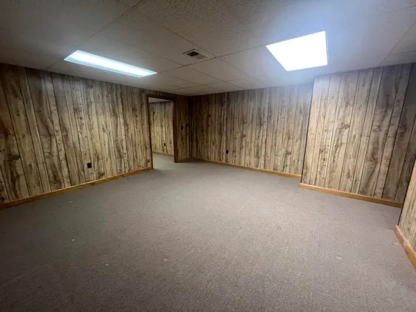 $299,000 | 2253 Edington Drive Southeast, Grand Rapids, MI 49508