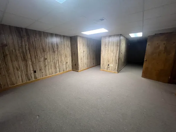 $299,000 | 2253 Edington Drive Southeast, Grand Rapids, MI 49508