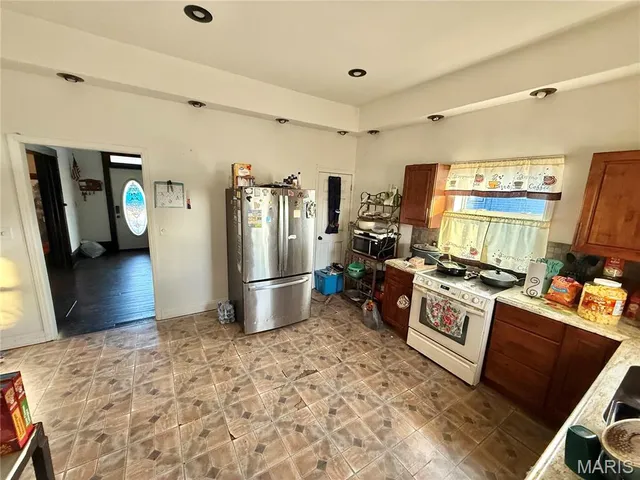 $193,500 | 608 Marshall Street, Fredericktown, MO 63645