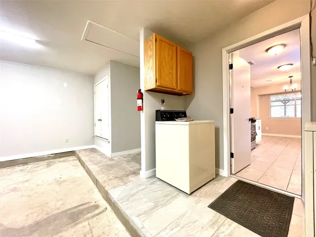 $1,900 | 703 Twin Oak Trail, Cedar Park, TX 78613