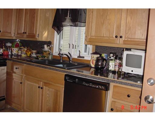 22 Barton Street Springfield, MA 01104 - Photo 4 of 11