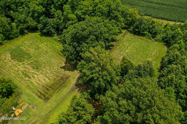 $425,000 | 85 Barrack Road, Yazoo City, MS 39194