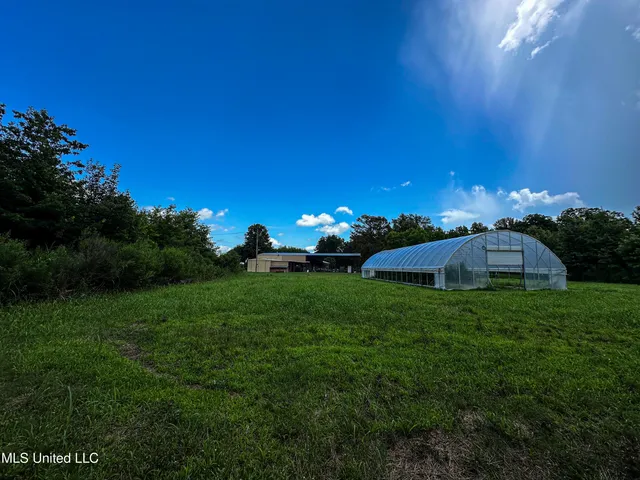 $425,000 | 85 Barrack Road, Yazoo City, MS 39194