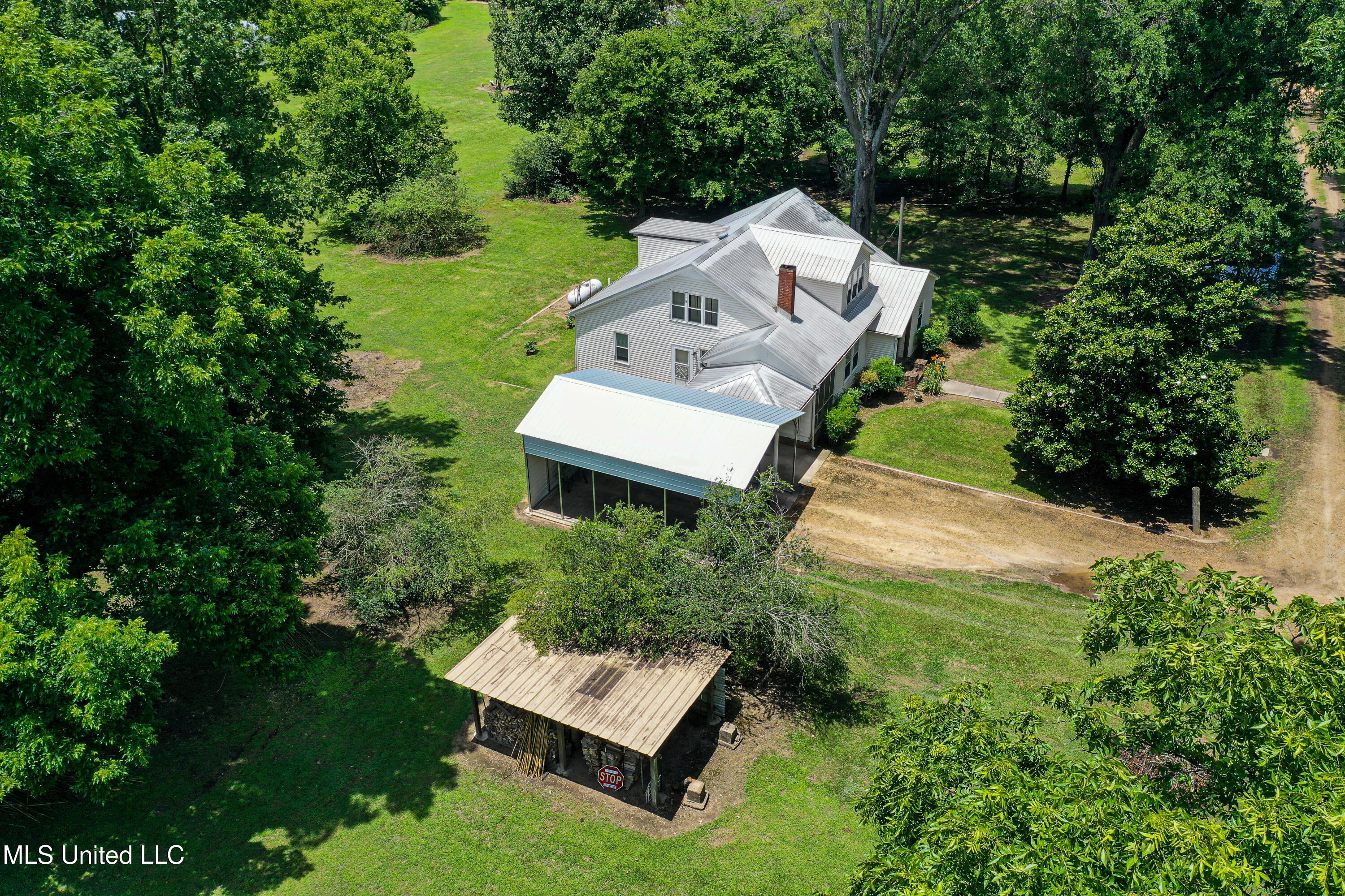 85 Barrack Road Yazoo City, MS 39194 - Photo 5 of 101 DJI_0271