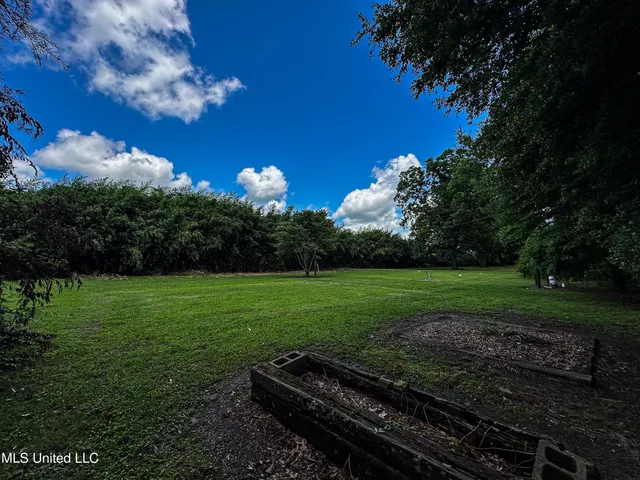 $425,000 | 85 Barrack Road, Yazoo City, MS 39194