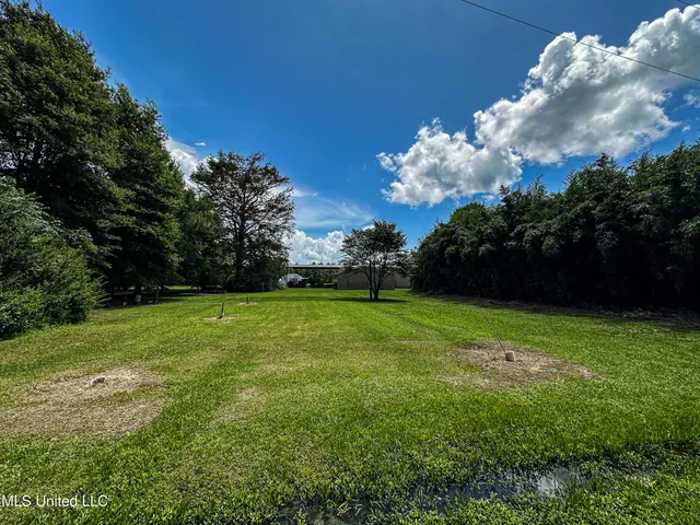 $425,000 | 85 Barrack Road, Yazoo City, MS 39194