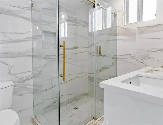 $4,900 | 6417 Lexington Avenue, Los Angeles, CA 90038