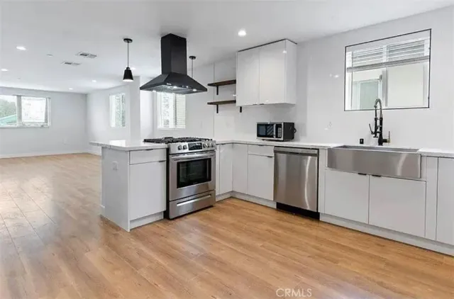 $5,250 | 6417 Lexington Avenue, Los Angeles, CA 90038