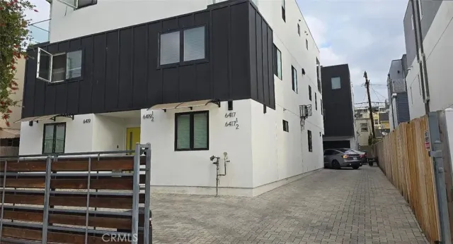 $4,900 | 6417 Lexington Avenue, Los Angeles, CA 90038