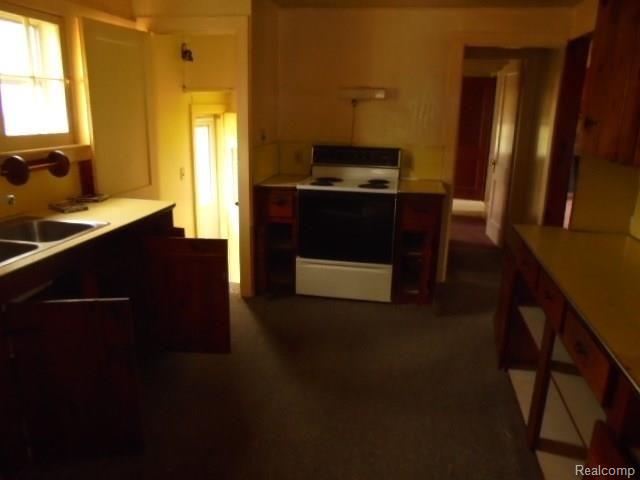 5864 Davison Road Lapeer, MI 48446 - Photo 6 of 17 DSC01400.JPG