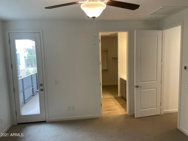 $2,750 | 901 South Smith Road, Unit 1024, Tempe, AZ 85281