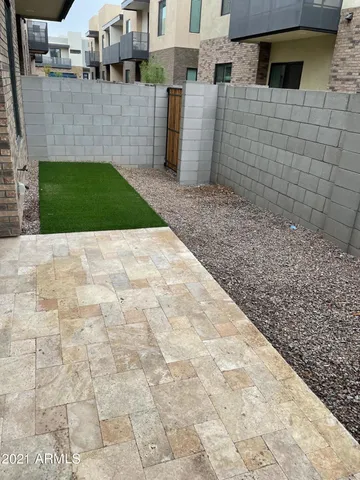 $2,750 | 901 South Smith Road, Unit 1024, Tempe, AZ 85281