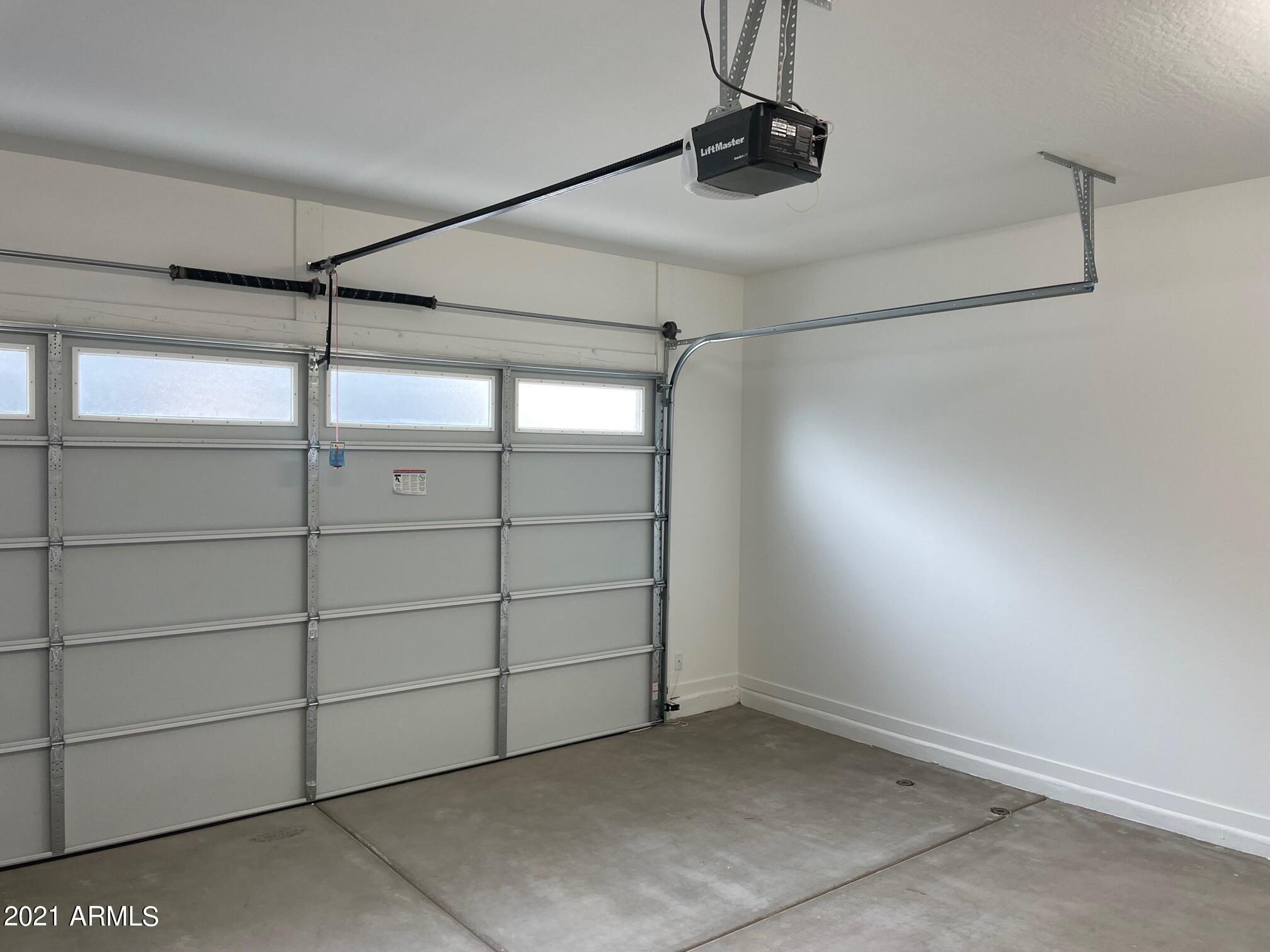 901 South Smith Road, Unit 1024 Tempe, AZ 85281 - Photo 34 of 38 IMG_6246