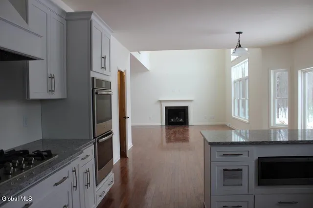 $661,700 | 11 Jack Drive, Halfmoon, NY 12065