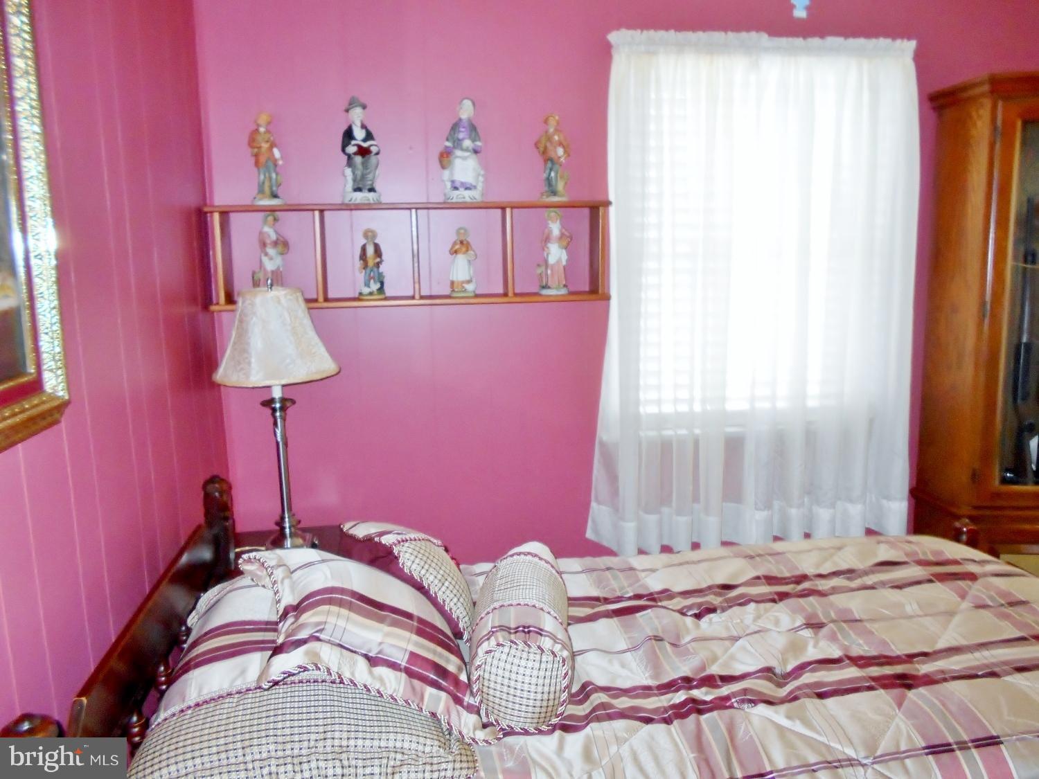 127 East Park Avenue Ranson, WV 25438 - Photo 14 of 18 Bedroom