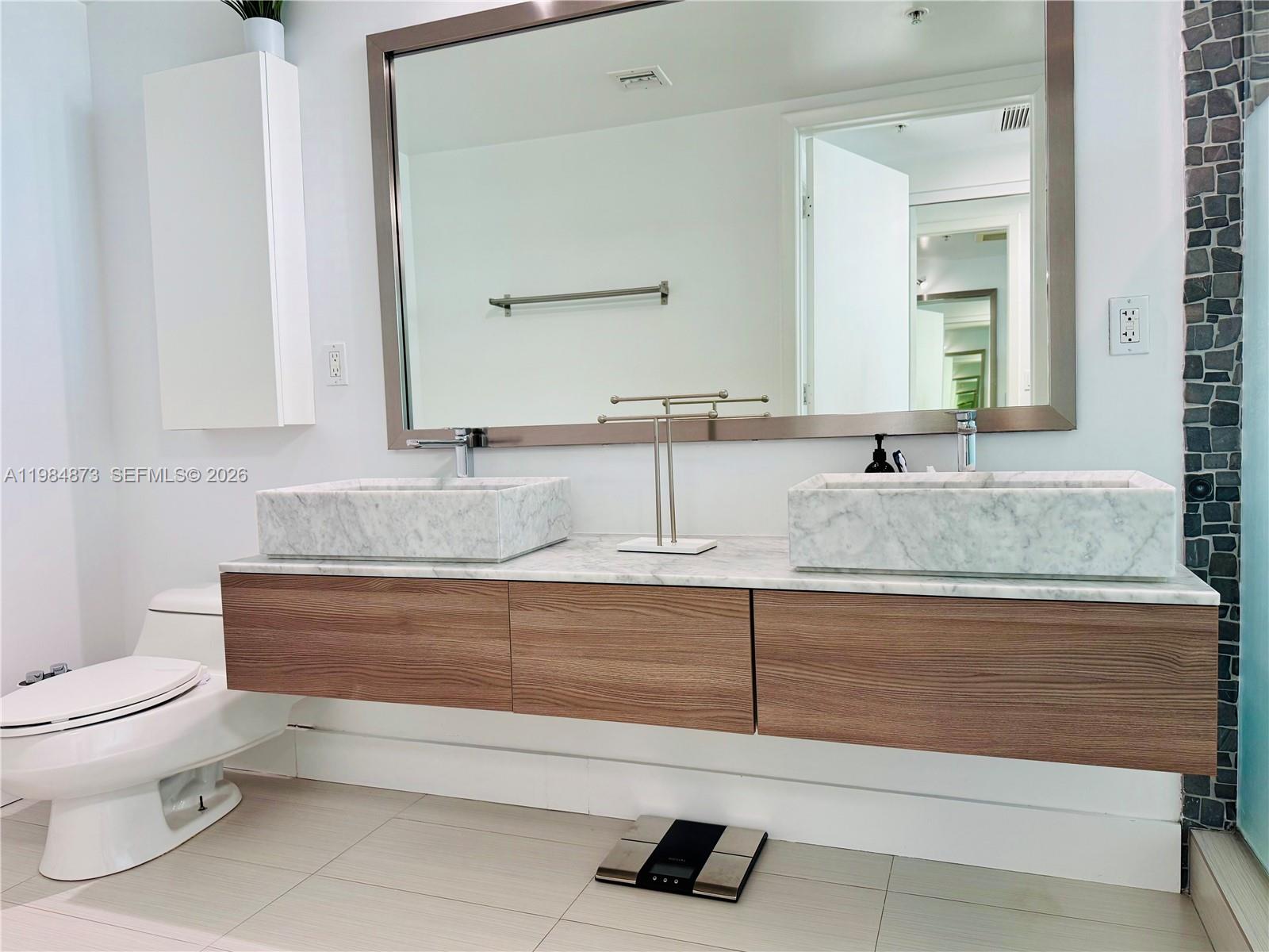 92 Southwest 3rd Street, Unit 2112 Miami, FL 33130 - Photo 20 of 28