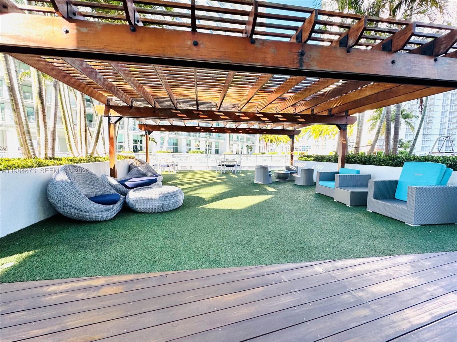 92 Southwest 3rd Street, Unit 2112 Miami, FL 33130 - Photo 22 of 28