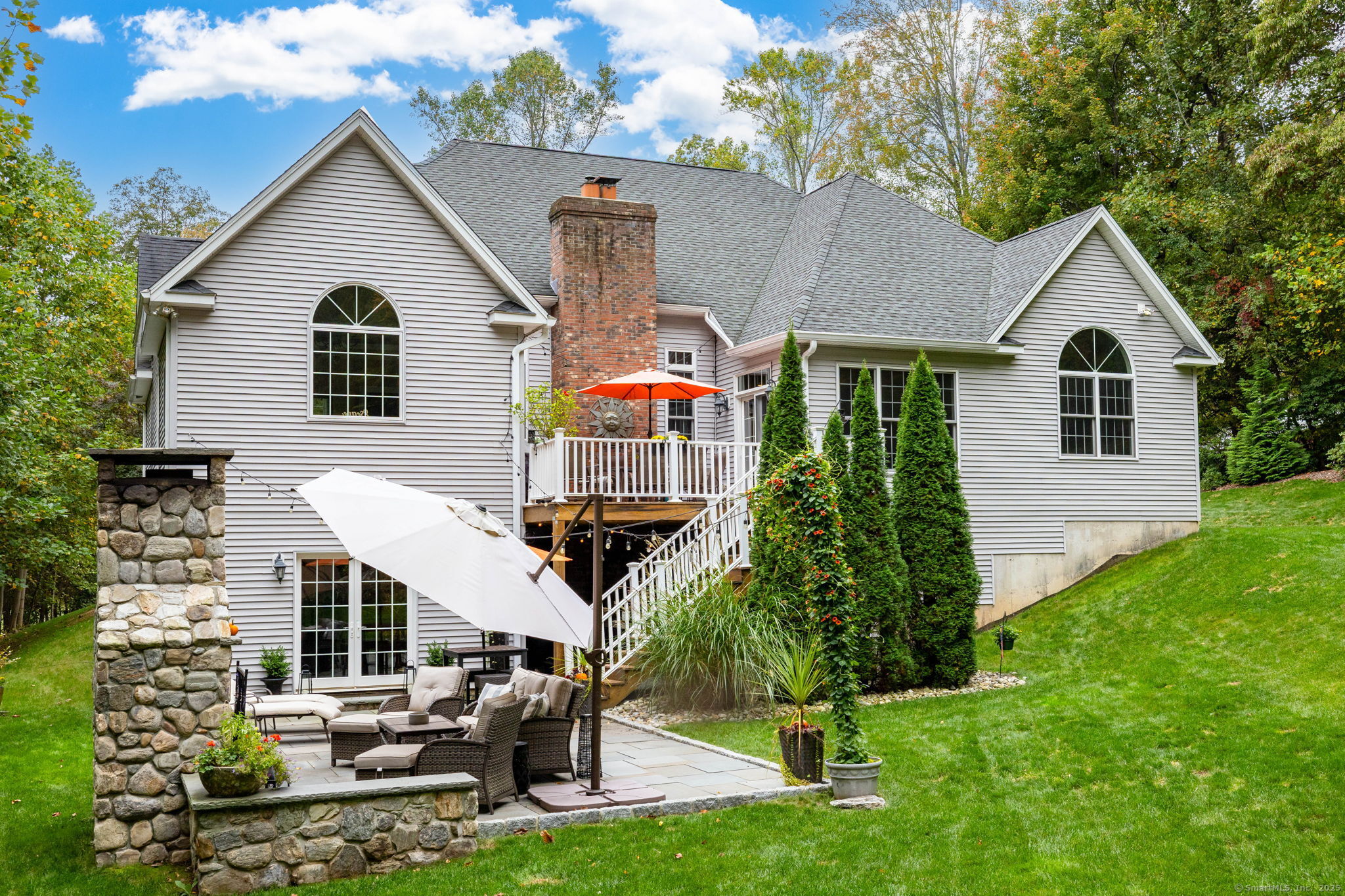 154 Cascade Ridge Southington, CT 06489 - Photo 5 of 38