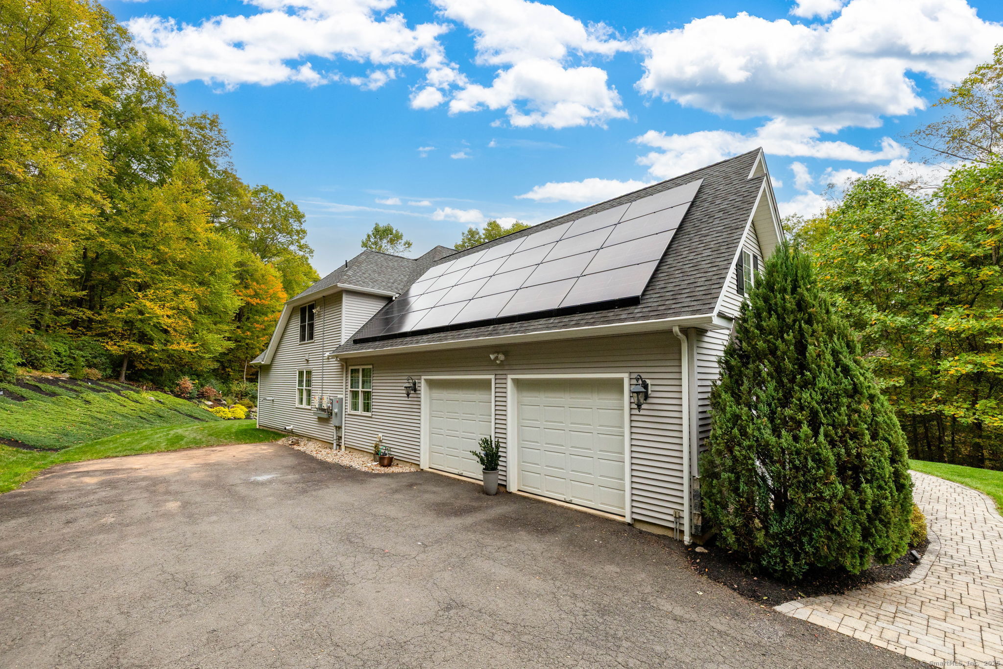 154 Cascade Ridge Southington, CT 06489 - Photo 6 of 38