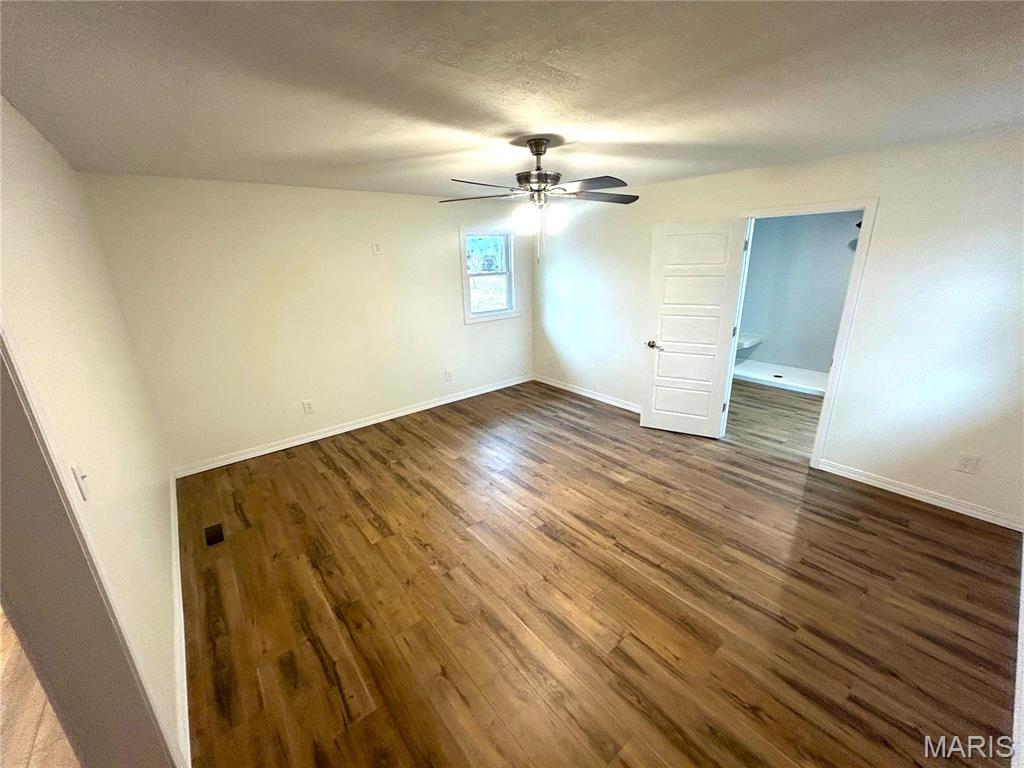 1121 Brooklane Drive Carrollton, IL 62016 - Photo 16 of 29