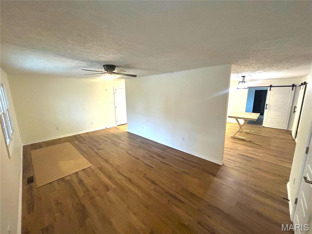 1121 Brooklane Drive Carrollton, IL 62016 - Photo 10 of 29