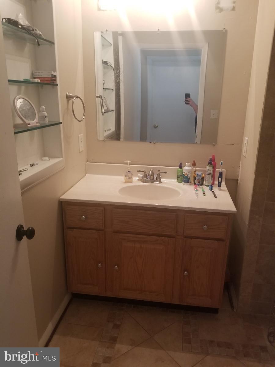 1314 Tenbrook Road Odenton, MD 21113 - Photo 8 of 11 Full Bath