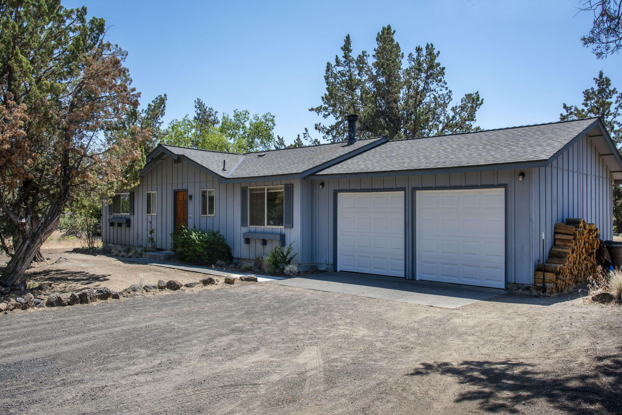 22823 Rodeo Court Bend, OR 97701 - Photo 4 of 29 22823 Rodeo Court, Bend