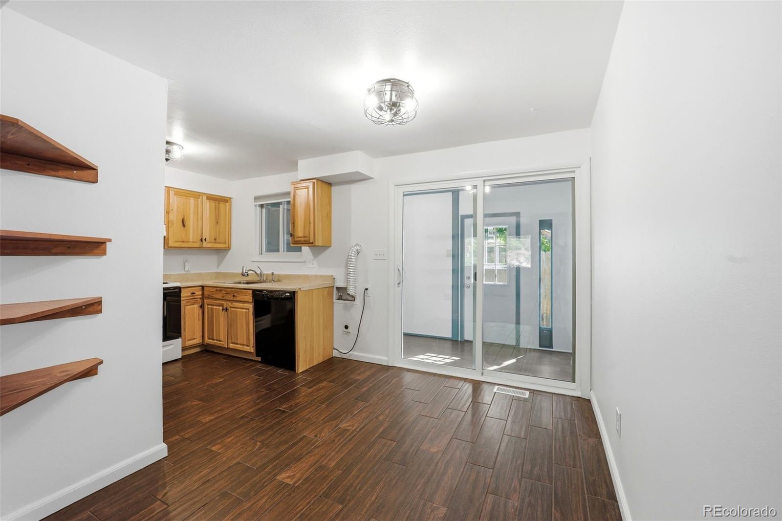 4602 Everett Street Wheat Ridge, CO 80033 - Photo 8 of 34