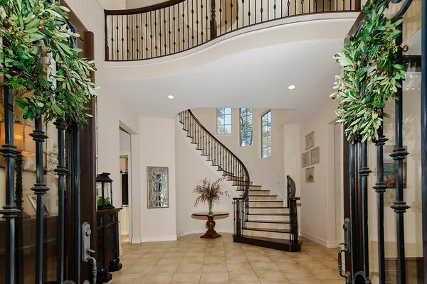 a view of entryway and hall