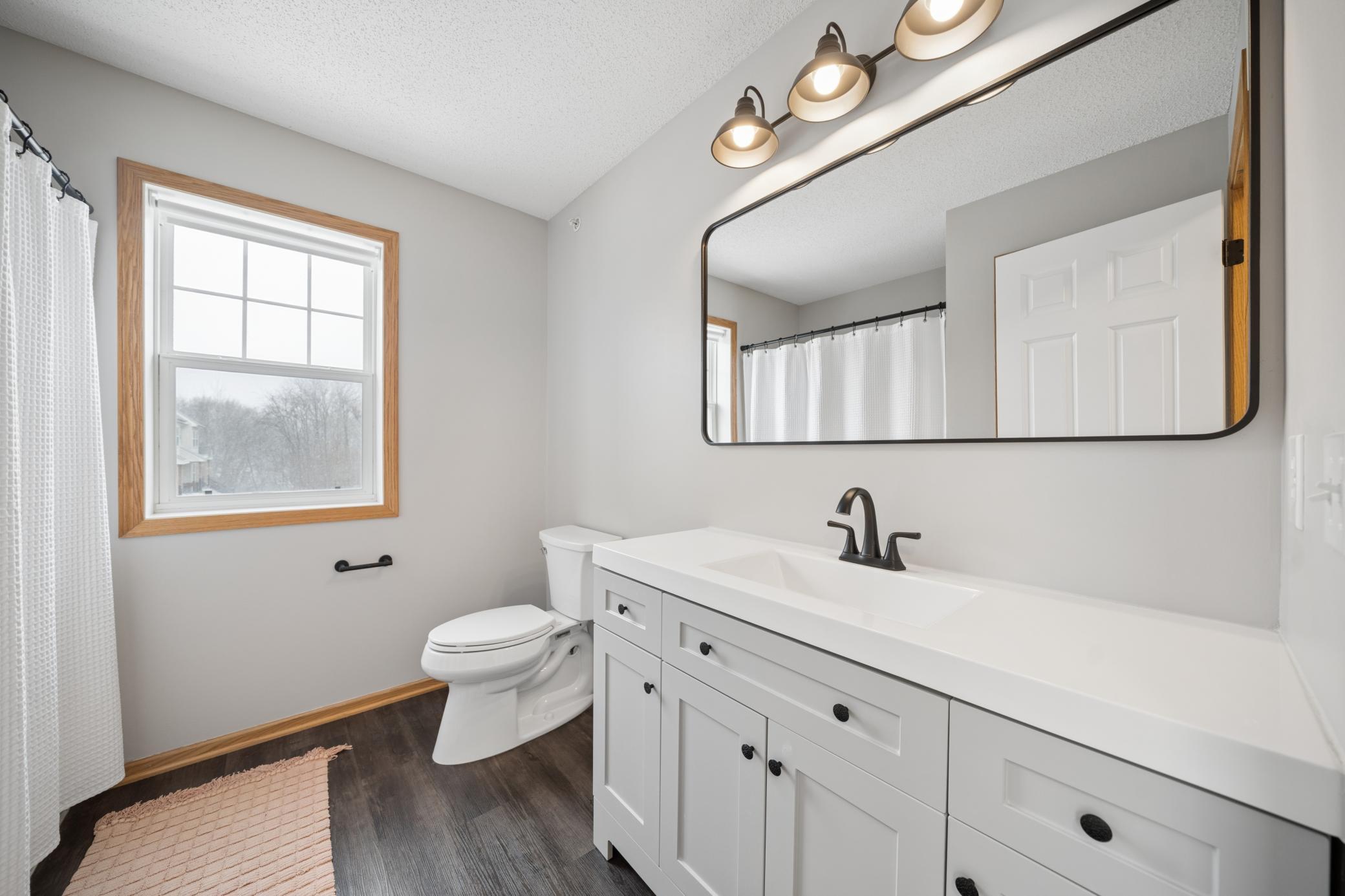 1987 Clover Ridge Drive Chaska, MN 55318 - Photo 12 of 24