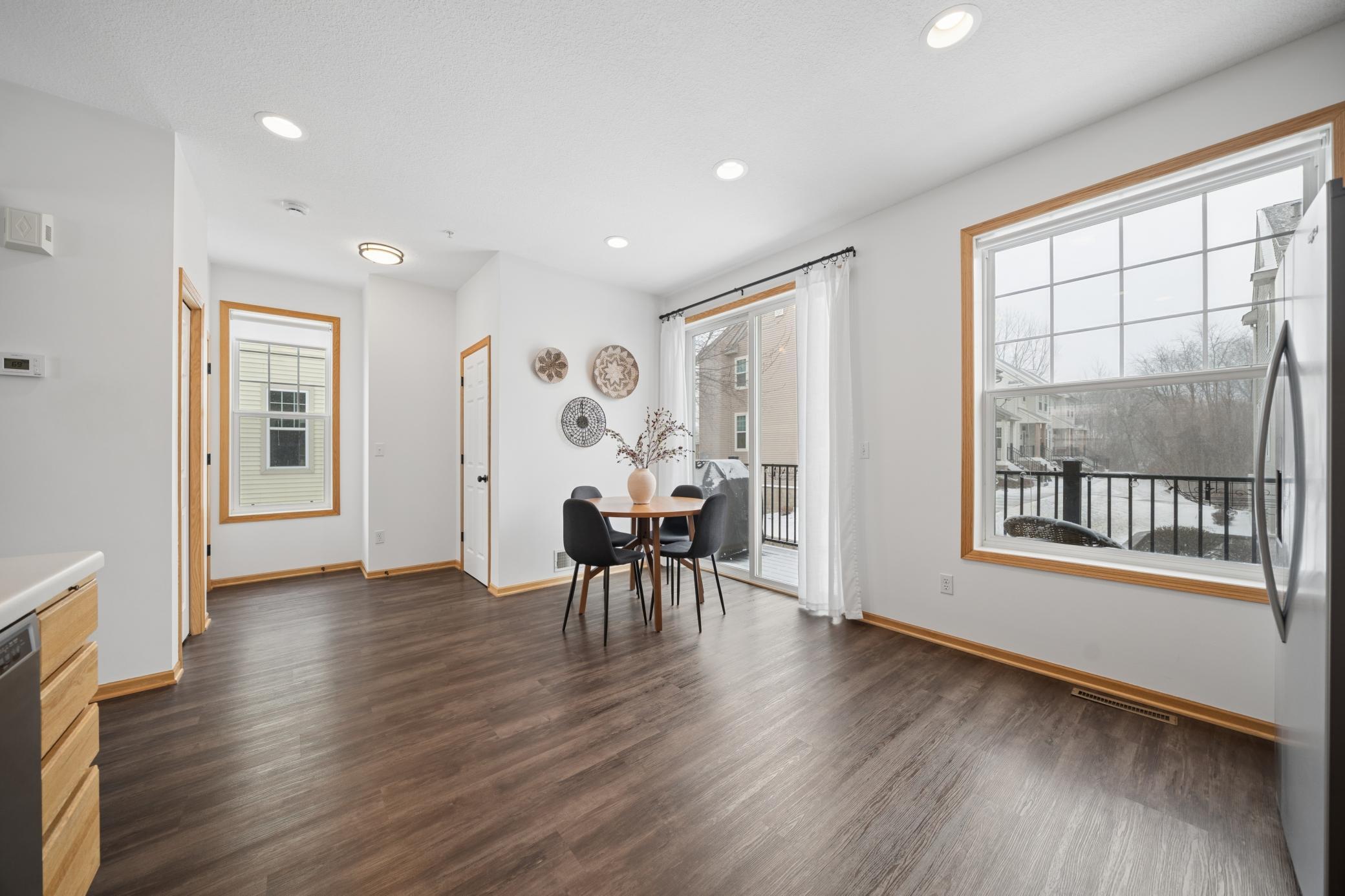 1987 Clover Ridge Drive Chaska, MN 55318 - Photo 14 of 24