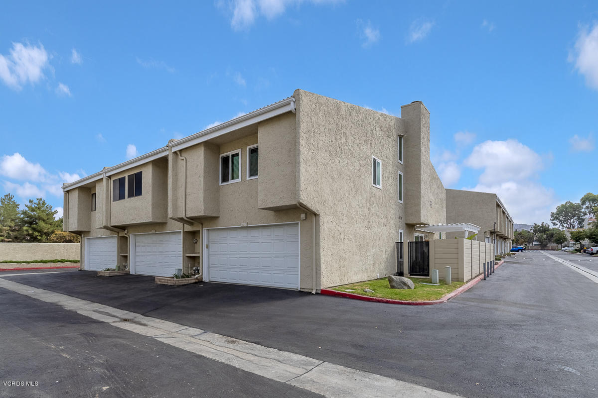 1940 Stow Street Simi Valley, CA 93063 - Photo 1 of 17 Stow_Low-1