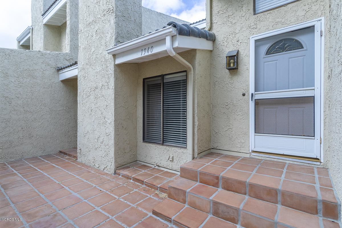 1940 Stow Street Simi Valley, CA 93063 - Photo 2 of 17 Stow_Low-2