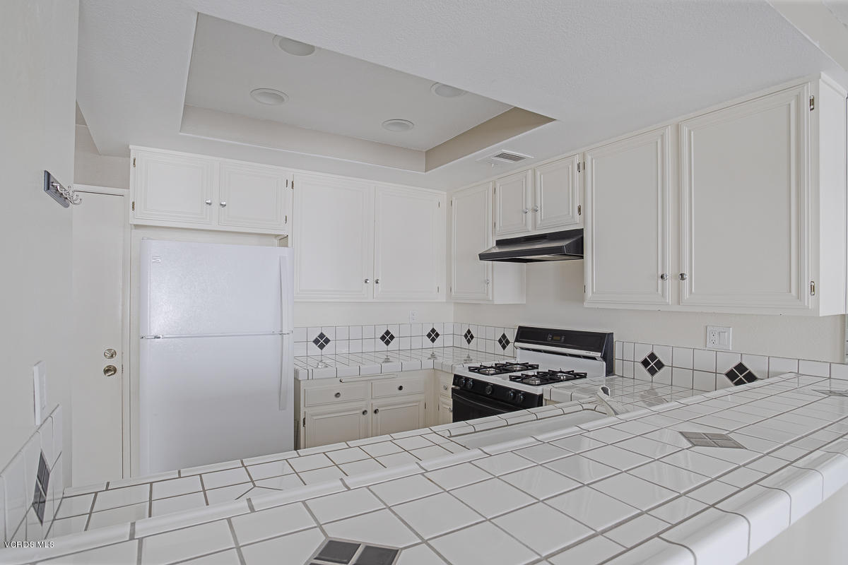 1940 Stow Street Simi Valley, CA 93063 - Photo 7 of 17 Stow_Low-7
