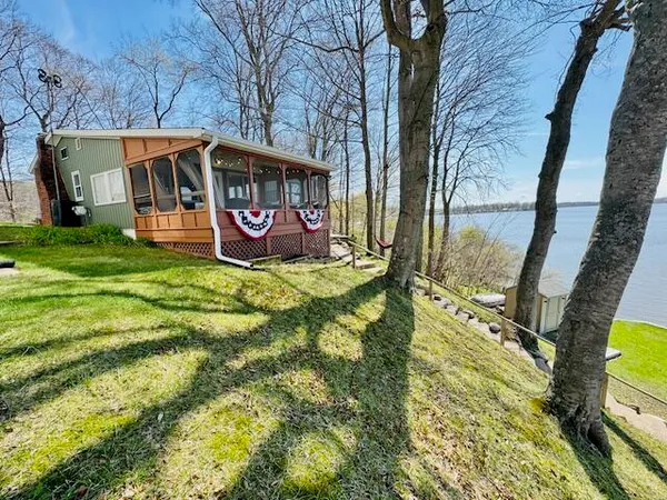 $505,000 | 14234 Maier Drive, Lake Odessa, MI 48849