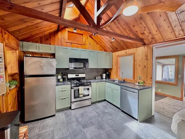 $505,000 | 14234 Maier Drive, Lake Odessa, MI 48849