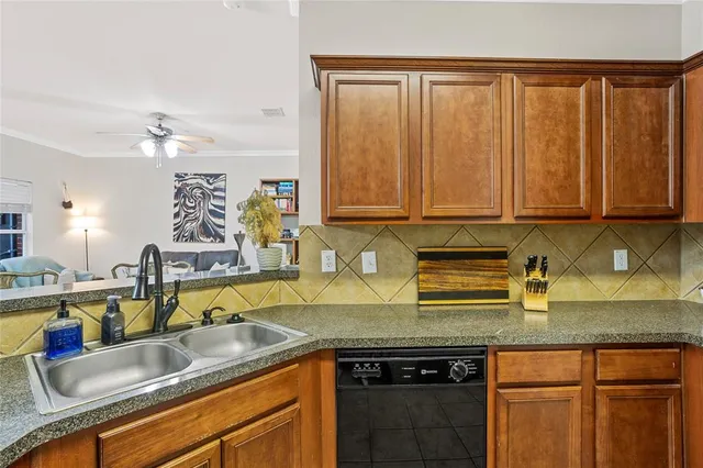 $2,475 | 3404 Belladonna Drive, Plano, TX 75093