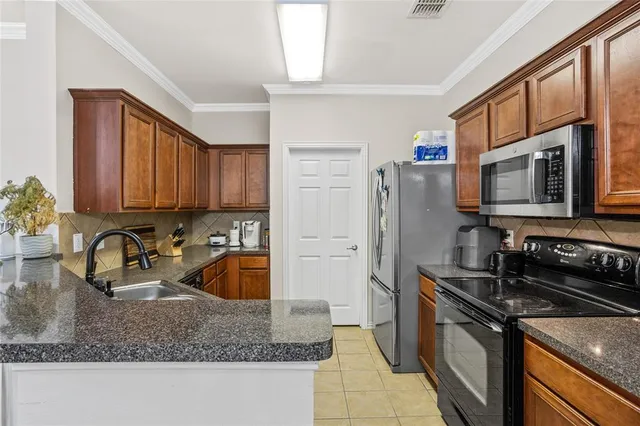 $2,475 | 3404 Belladonna Drive, Plano, TX 75093