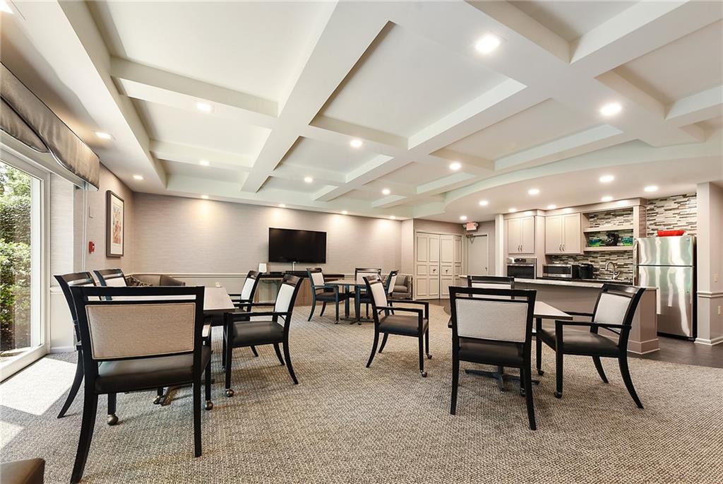 300 Fox Chapel Road, Unit 405 Pittsburgh, PA 15238 - Photo 27 of 30 a view of a dining room with furniture