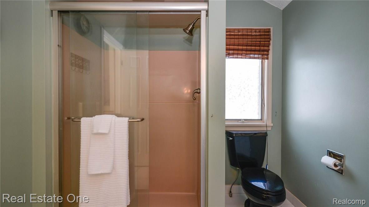 1210 Middle Road Highland, MI 48357 - Photo 45 of 72 43_39.jpg