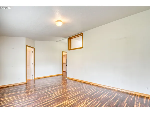 $329,000 | 225 Hale Street, Adams, OR 97810