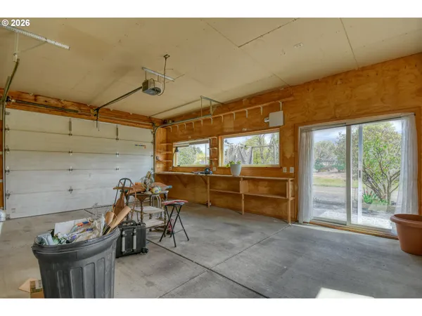 $329,000 | 225 Hale Street, Adams, OR 97810