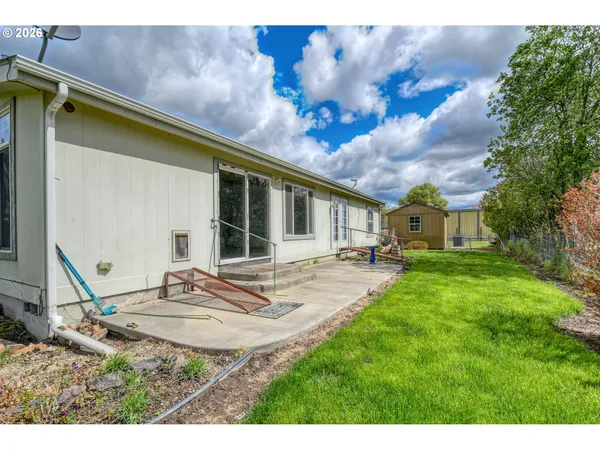 $329,000 | 225 Hale Street, Adams, OR 97810