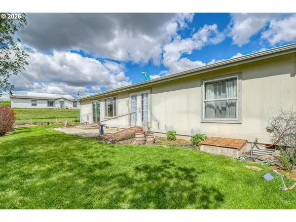 $329,000 | 225 Hale Street, Adams, OR 97810