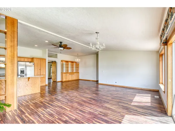 $329,000 | 225 Hale Street, Adams, OR 97810