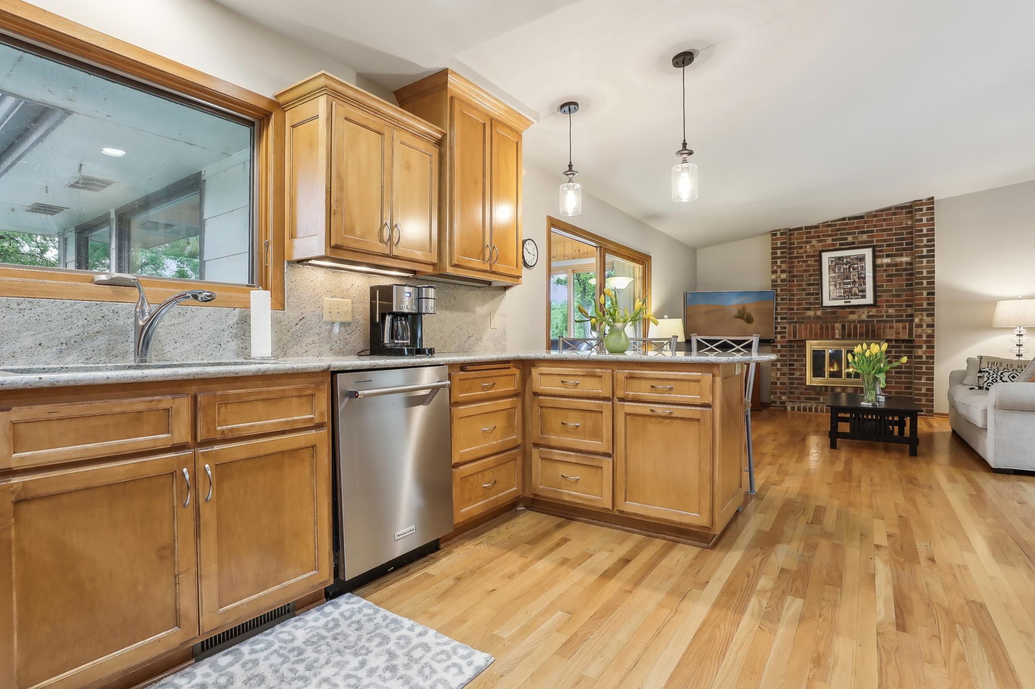 7930 Island Road Eden Prairie, MN 55347 - Photo 9 of 40 Gallery Image 9