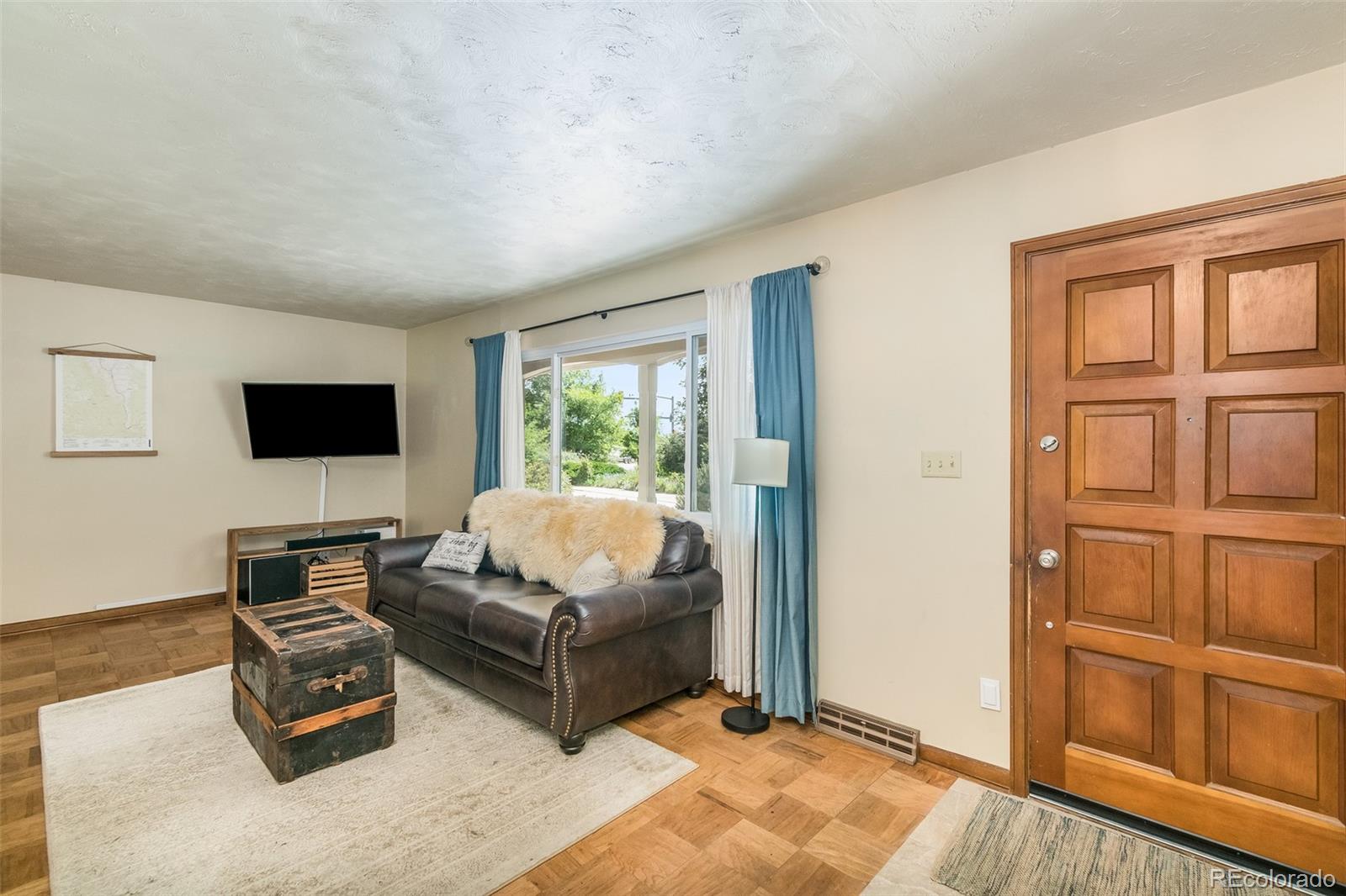 2009 Country Club Road Fort Collins, CO 80524 - Photo 5 of 23 Gallery Image 5