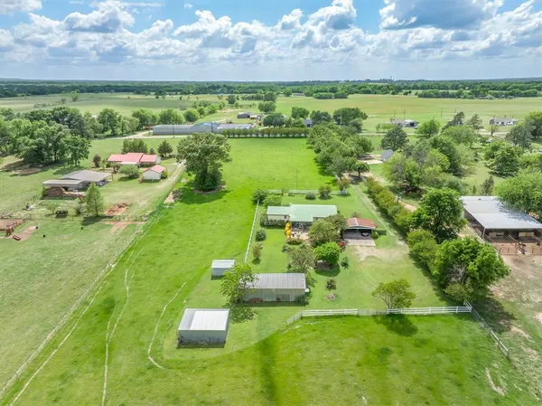 $399,900 | 1926 VZ County Road 3103, Edgewood, TX 75117