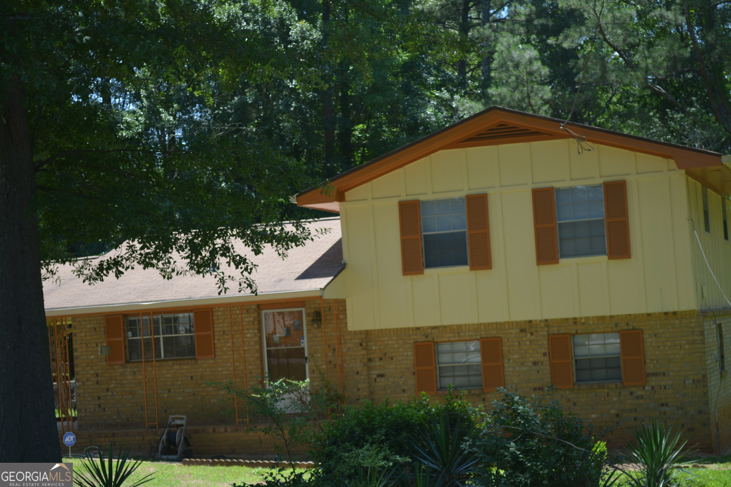 354 Roy Huie Road Riverdale, GA 30274 - Photo 4 of 48