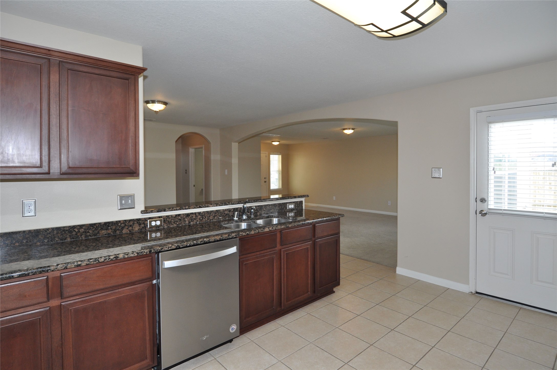 9434 Turquoise Meadow Lane Rosharon, TX 77583 - Photo 11 of 39 Gallery Image 11